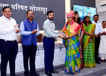 ‘इथे’ झाला जिजाऊ व सावित्रीच्या लेकींचा ‘ सन्मान ‘