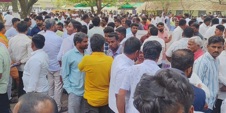 ‘दक्षिण’मध्ये इच्छुक झाले उदंड