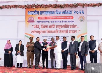 राष्र्टभक्तीसाठी पाच हजार विद्यार्थांचे शिस्तबध्द कवायत