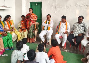 जनसामान्यांच्या समस्यांची जाणिव असणार्‍या सविता उंबरजे यांना निवडून द्या