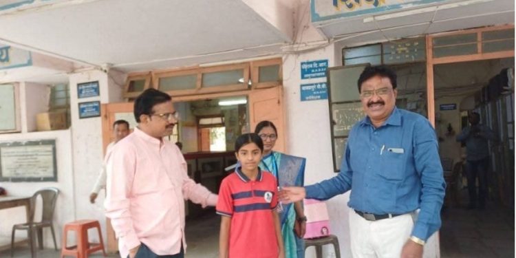 धनश्रीच्या धैर्याला सलाम !