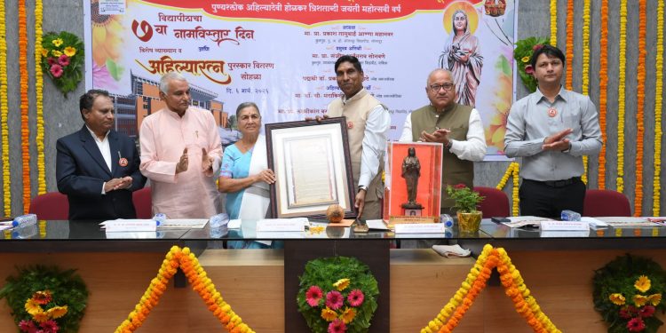 आदिवासी समाजातील परीवर्तन हीच माझी “एनर्जी”