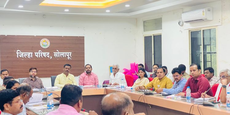 जलव्यवस्थापन अंतर्गत सर्व योजनांची कामे जलद गतीने पूर्ण करा- झेडपी अध्यक्ष दिपक वैद्य