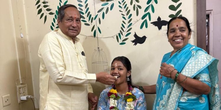 रूचिताने दहावी परीक्षेतही मिळविले प्राविण्य