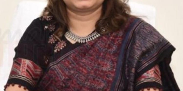 शितल तेली—उगले पुणे विभागीय आयुक्त !