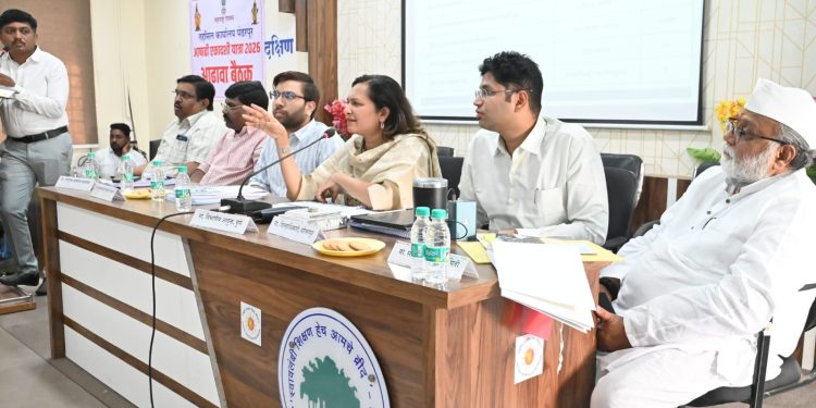 वारी काळात अधिकारी व कर्मचारी यांना रजा नाही , मोबाईल बंद ठेवल्यास कारवाई – विभागीय आयुक्त शितल तेली – उगले