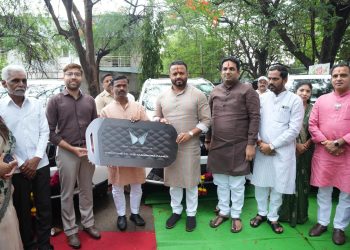 सोलापूर विमा कवच पॅटर्न राज्यात राबविणार – पालकमंत्री जयकुमार गोरे