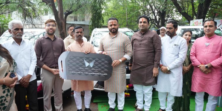 सोलापूर विमा कवच पॅटर्न राज्यात राबविणार – पालकमंत्री जयकुमार गोरे