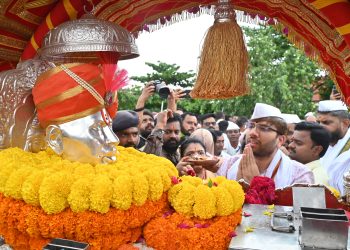 जिल्ह्यात ‘श्री संत गजानन महाराज पालखी’चे उत्साहात स्वागत