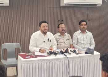 विधानसभेत महात्मा बसवेश्‍वरांचे तैलचित्र लावण्यात येणार – विश्‍वनाथ चाकोते